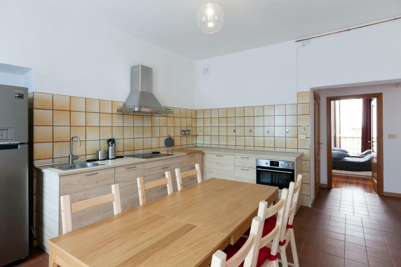 Maison Isabella - Appartamento Nel Cuore Di Aosta Dış mekan fotoğraf