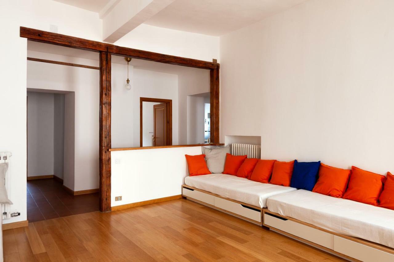 Maison Isabella - Appartamento Nel Cuore Di Aosta Dış mekan fotoğraf