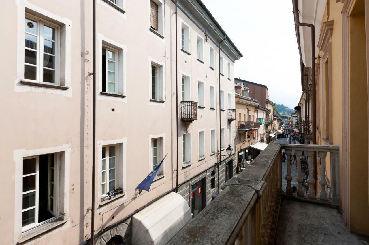 Maison Isabella - Appartamento Nel Cuore Di Aosta Dış mekan fotoğraf